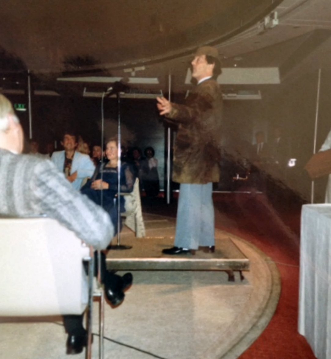 Luthfi singing at a weekend in Anugraha