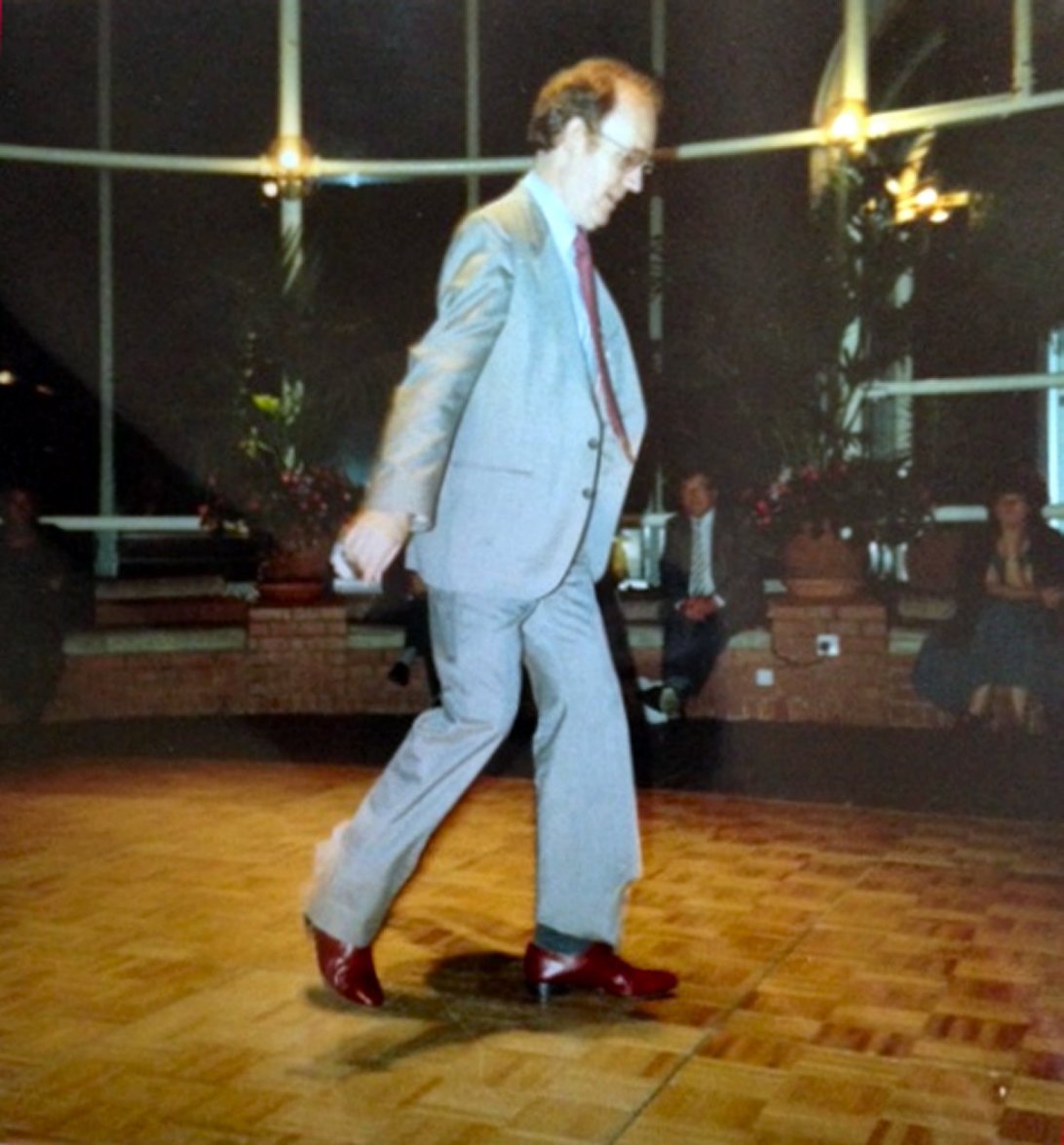 Marston entertaining at a Subud event in Anugraha